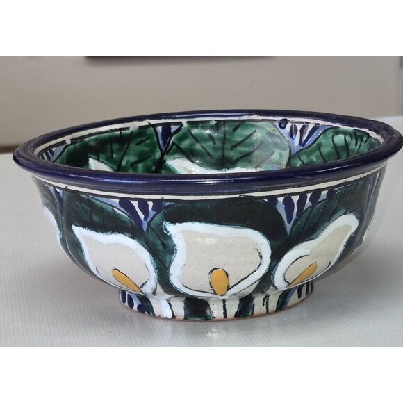 Hand-Painted Talavera Ceramic Bowl – Calla Lily Design by Mundo de Azulejos – Me - Picture 5 of 7